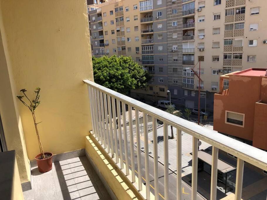 Apartamento Sol Y Luna Almeria Luaran gambar